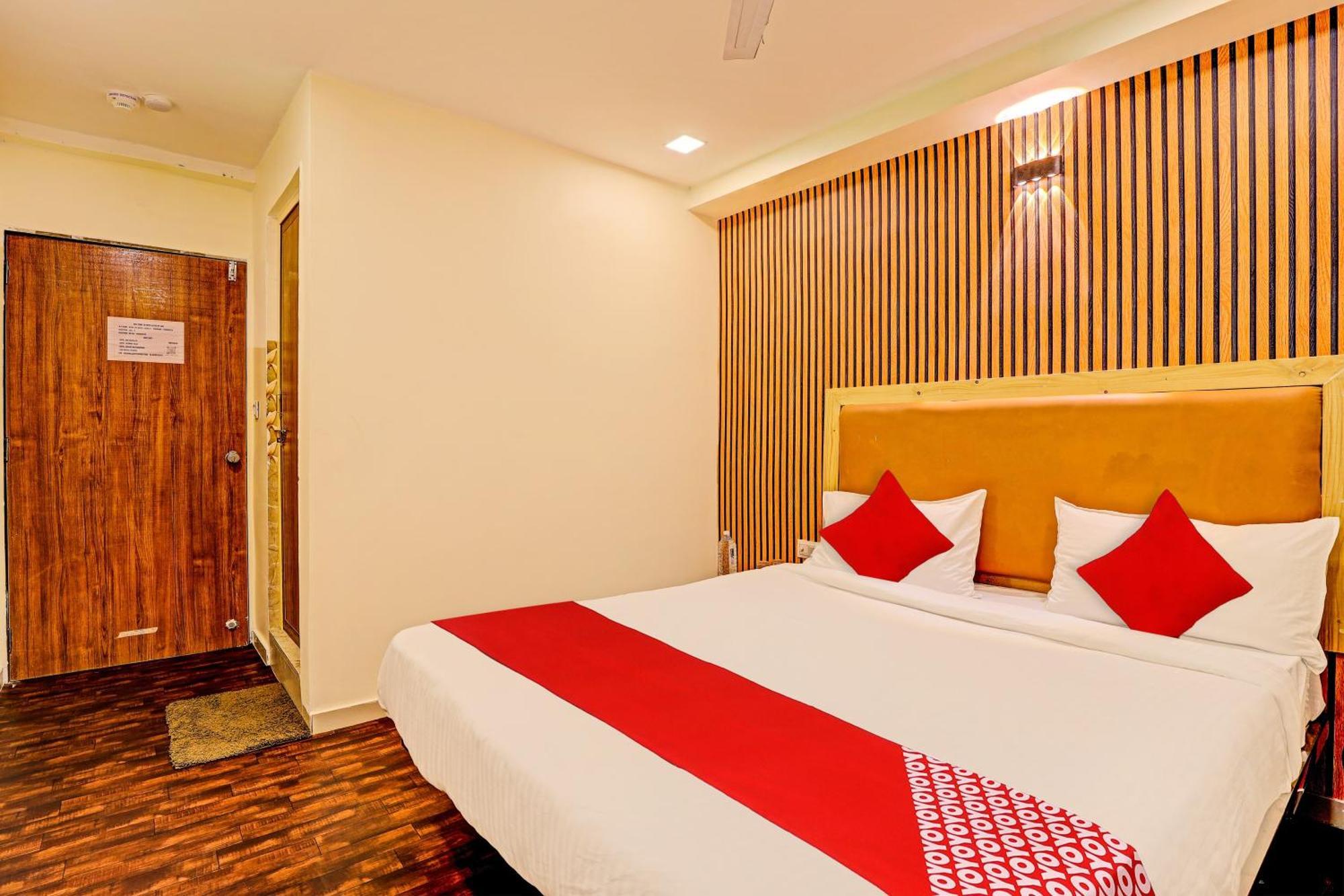 Hotel O Alexa อาเมดาบัด ภายนอก รูปภาพ