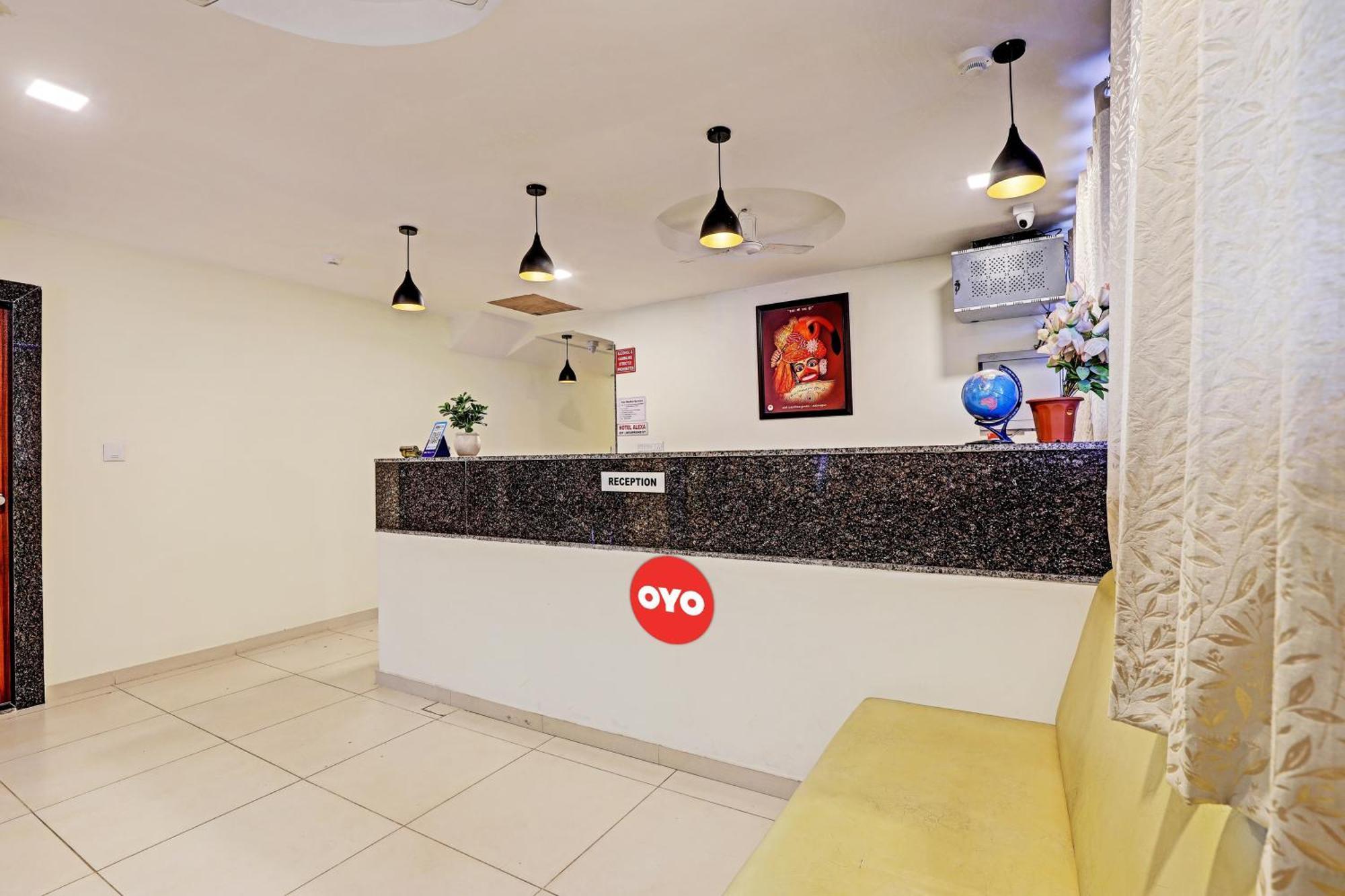 Hotel O Alexa อาเมดาบัด ภายนอก รูปภาพ